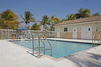 Extended America - - Airport Hotel
