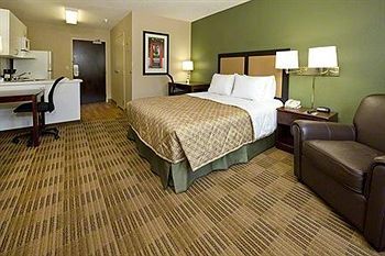 Extended America - - Airport Hotel