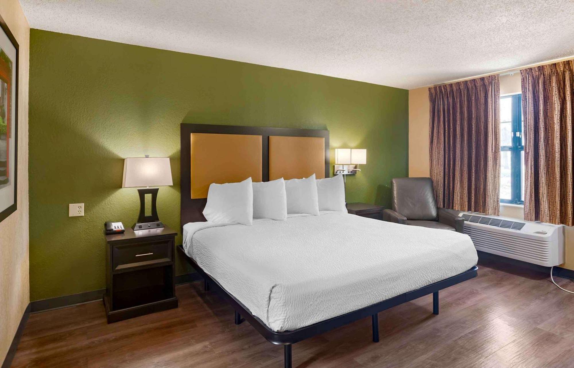 Extended America - - Airport 2* Palm Springs